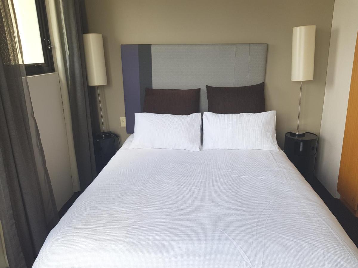 Parramatta Hotel Apartment 悉尼 外观 照片